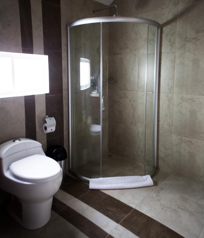 Villa Emilia Hostal Куенка Номер фото